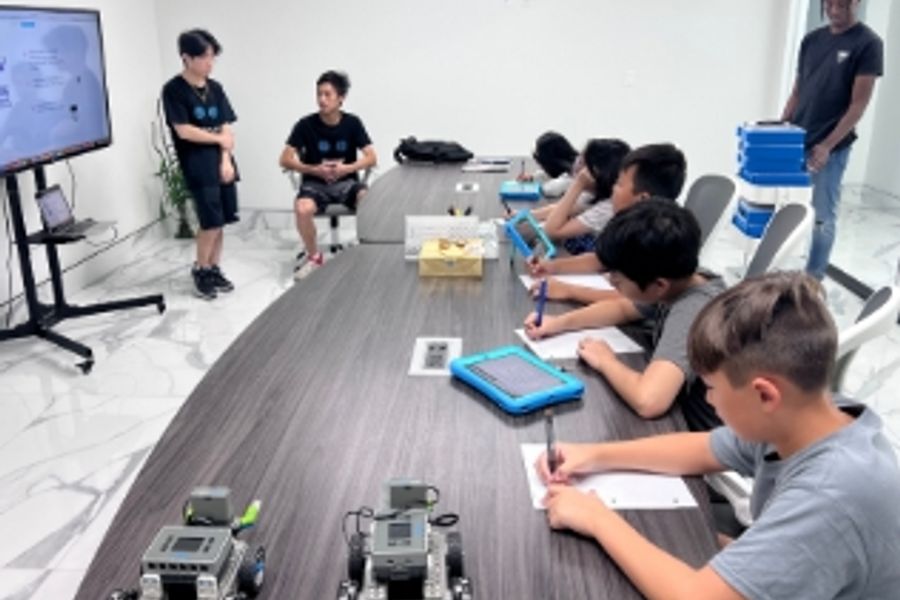 Magikid Robotics Lab (Palo Alto) | InPlay.org